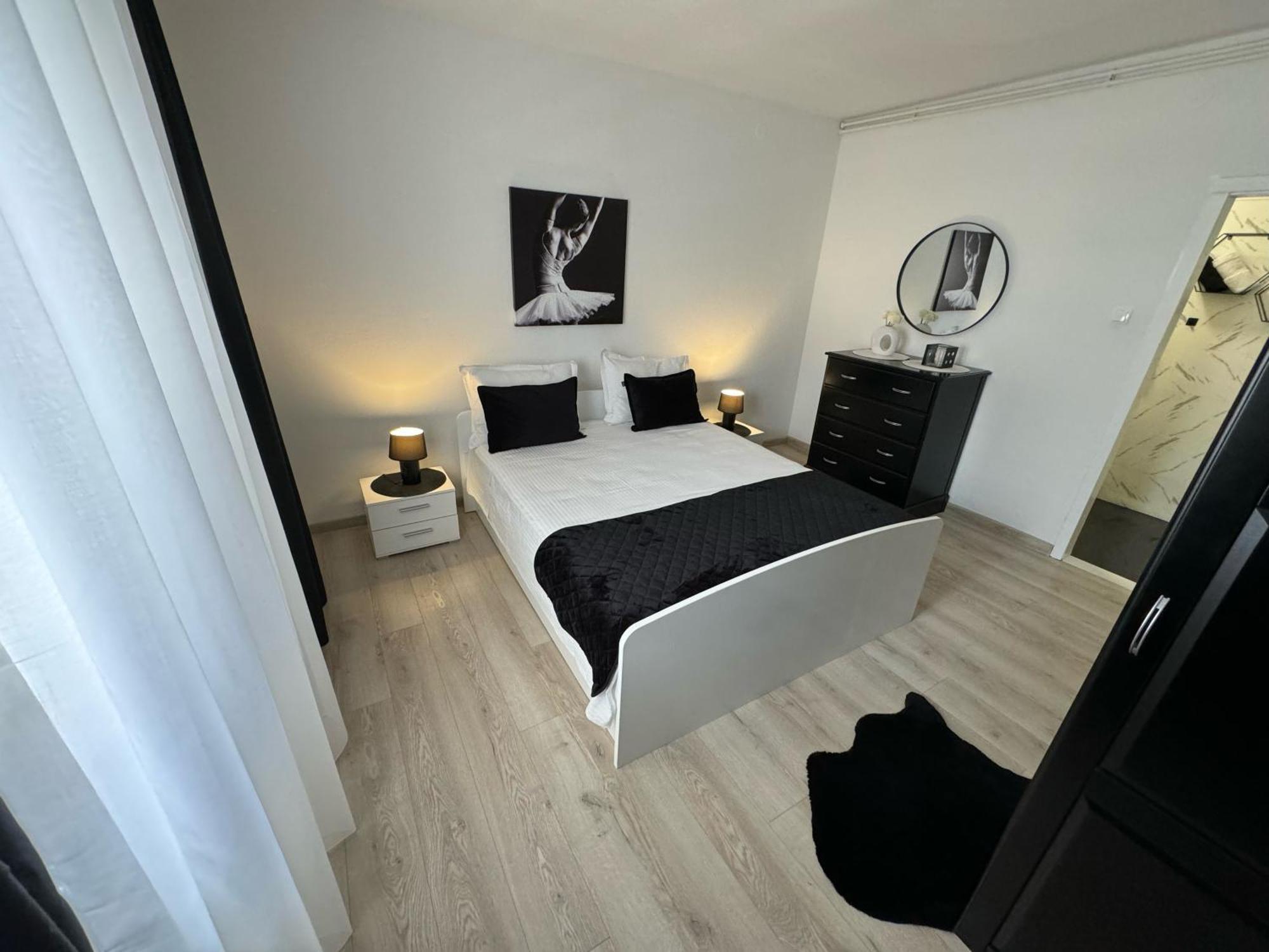 Apartman Iko Makarska Esterno foto